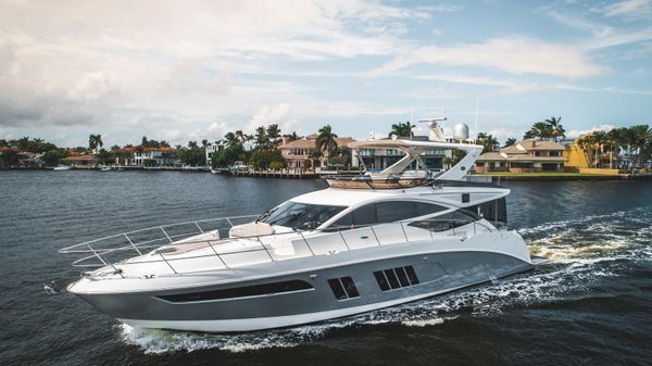 Sea Ray 650 Fly