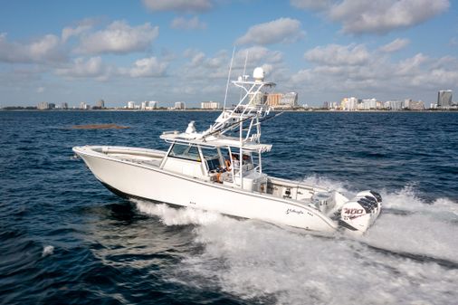 Yellowfin 42 image
