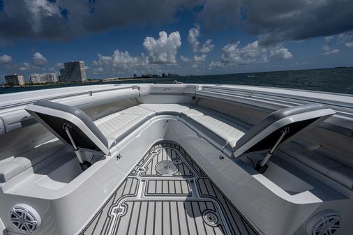 Yellowfin 42 image