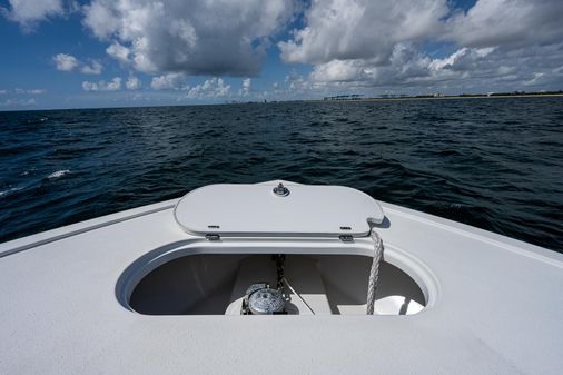 Yellowfin 42 image