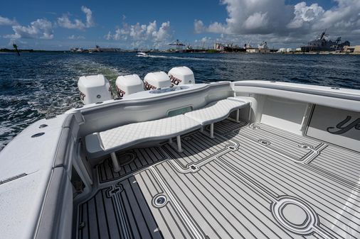 Yellowfin 42 image