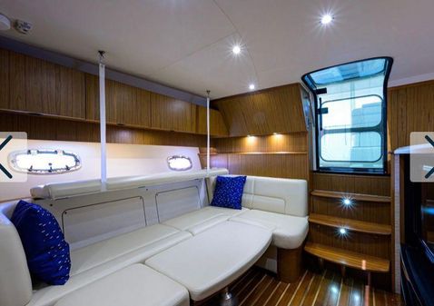 Tiara-yachts 39-CORONET image