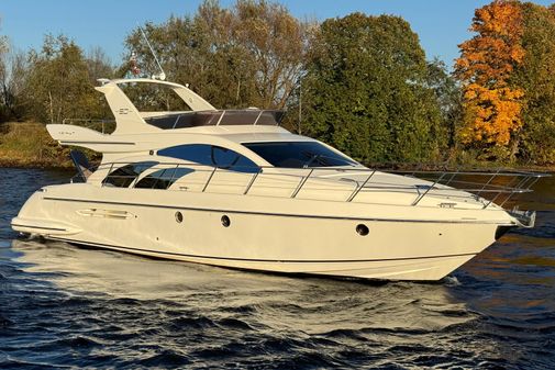 Azimut 50 fly image