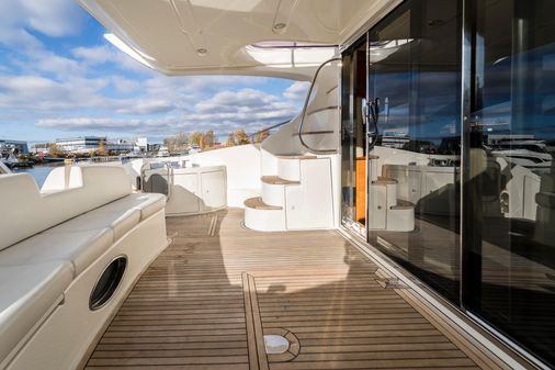 Azimut 50 fly image