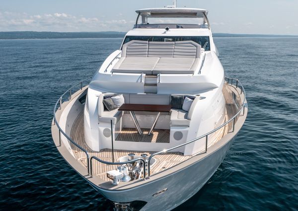 Sunseeker 95 Yacht image