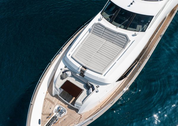 Sunseeker 95 Yacht image