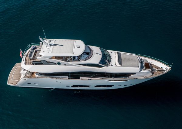 Sunseeker 95 Yacht image