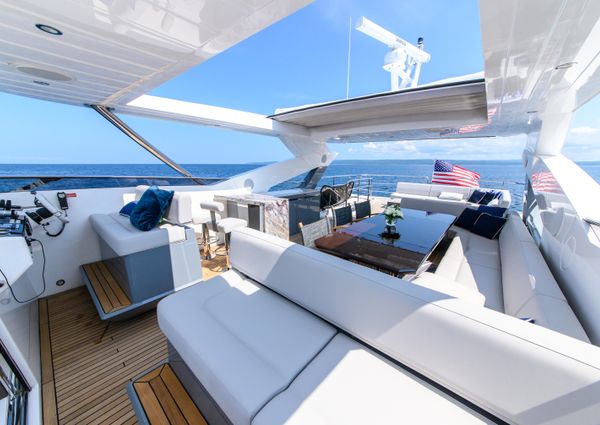 Sunseeker 95 Yacht image