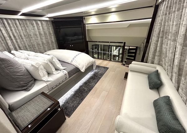 Sunseeker 95 Yacht image