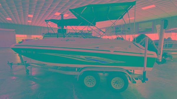 Hurricane Sun Deck Sport 188