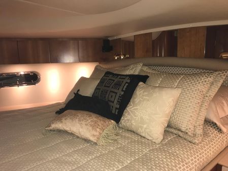 Tiara Yachts 5200 Express image