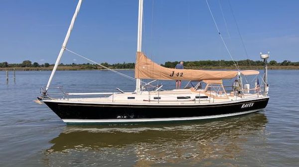 J Boats 42