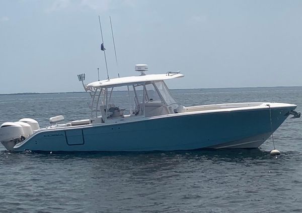 Cobia 344-CENTER-CONSOLE image