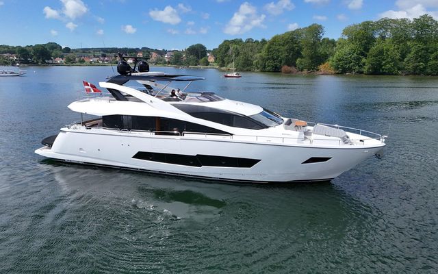 Sunseeker 86-YACHT - main image