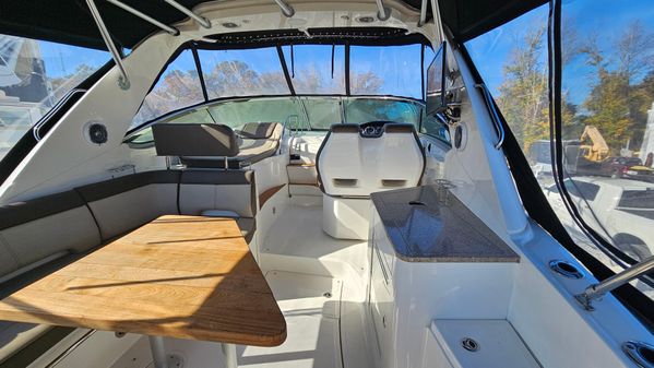 Sea Ray 350 Sundancer image