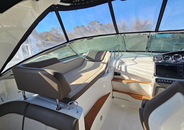 Sea Ray 350 Sundancer image