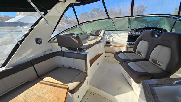 Sea Ray 350 Sundancer image