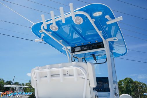 Sea Hunt Gamefish 25 image
