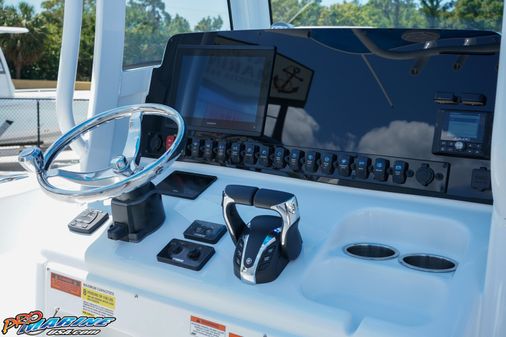 Sea Hunt Gamefish 25 image