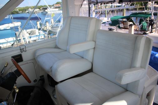 Sea-ray 390-MOTOR-YACHT image