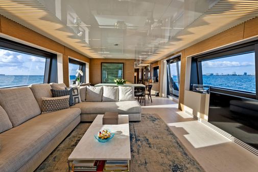 Ferretti Yachts 920 image