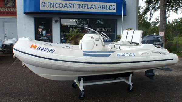 Nautica 12 Wide Body 