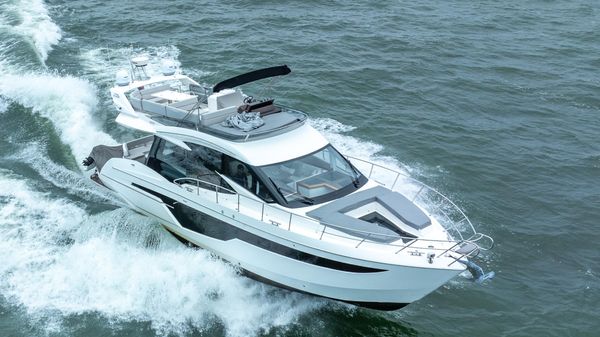 Galeon 500 Fly 