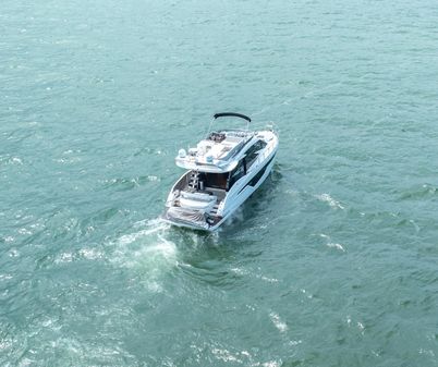 Galeon 500 Fly image