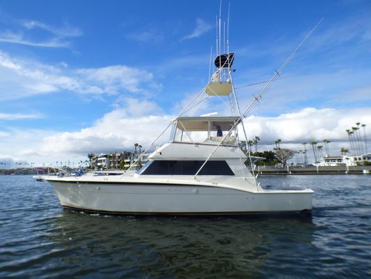 Hatteras 52-FT-HATTERAS-CONVERTIBLE - main image