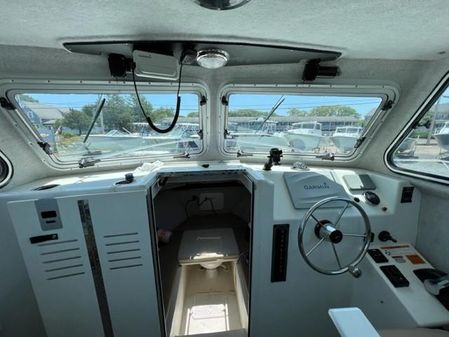 Parker 2520 XL Sport Cabin image