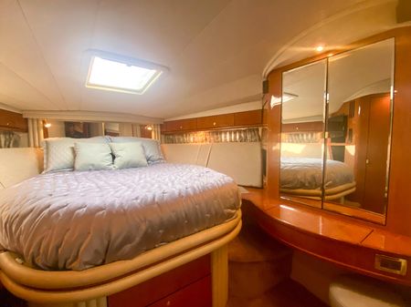 Sea Ray 510 Sundancer image