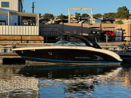 Regal 3200-BOWRIDER image