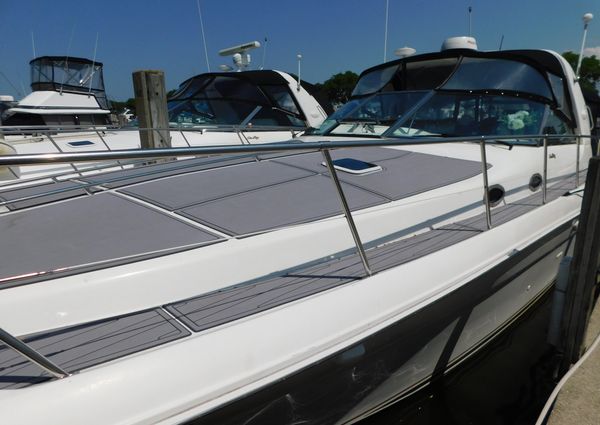 Sea Ray 400 Sundancer image