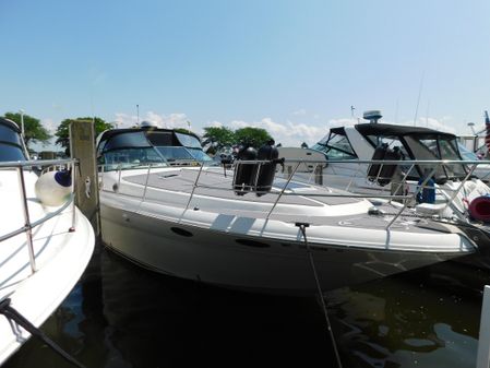 Sea Ray 400 Sundancer image