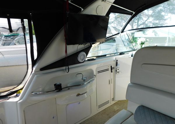 Sea Ray 400 Sundancer image