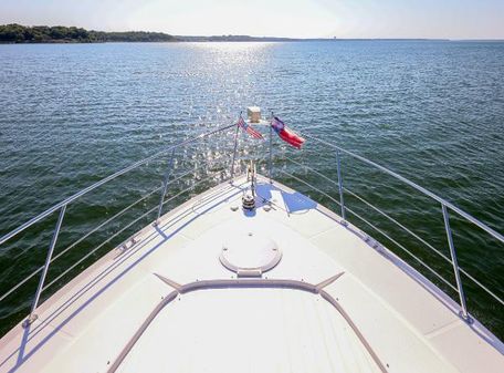 Carver 530-VOYAGER-PILOTHOUSE image