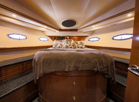 Carver 530-VOYAGER-PILOTHOUSE image