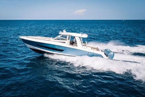 Boston Whaler 42 OUTRAGE image