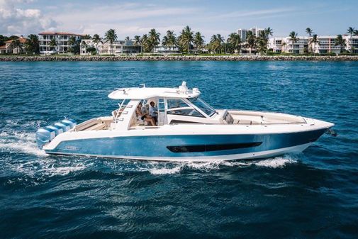 Boston Whaler 42 OUTRAGE image