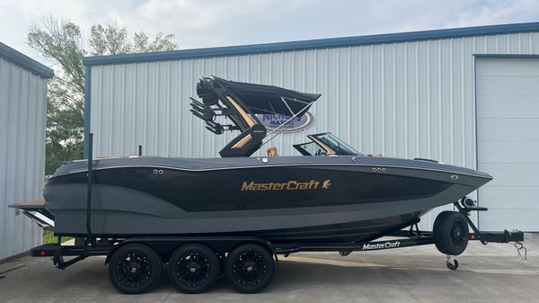 Mastercraft X24