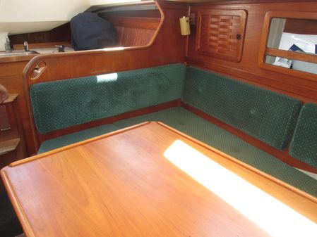 Sabre 32 image