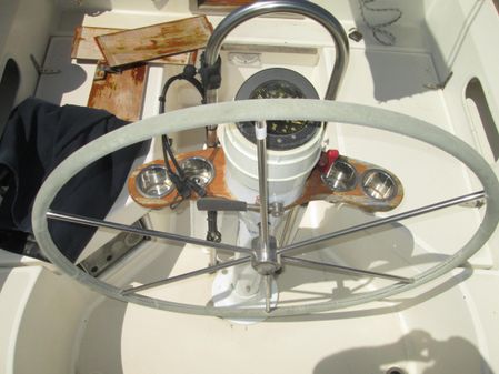 Sabre 32 image