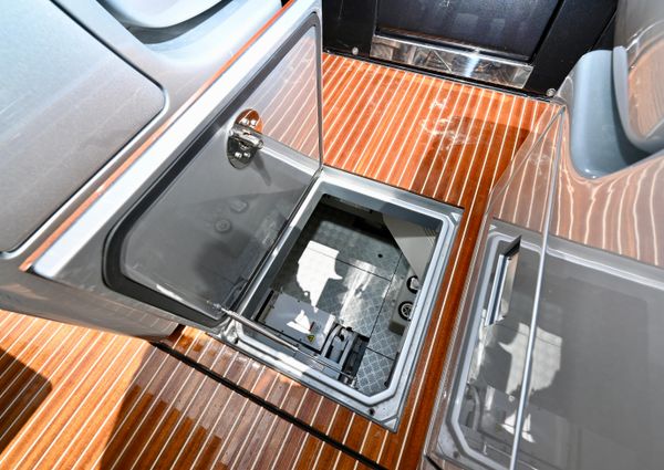 Riva 38 Rivamare image