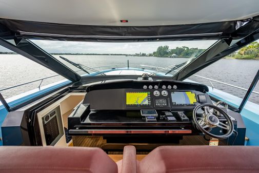 Alia Yachts 16m image