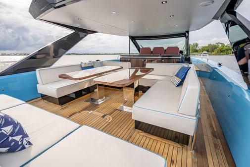 Alia Yachts 16m image