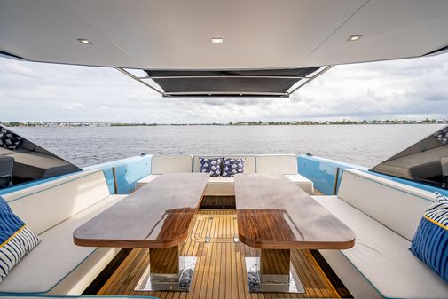 Alia Yachts 16m image