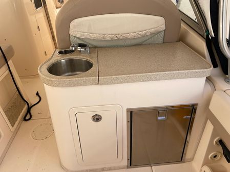 Grady-White Freedom 307 image