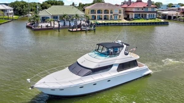 Carver 530 Voyager Pilothouse 