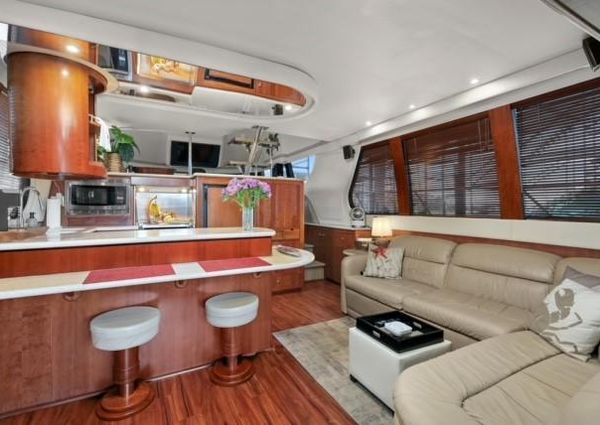 Carver 530-VOYAGER-PILOTHOUSE image