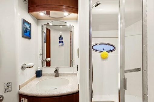 Carver 530-VOYAGER-PILOTHOUSE image